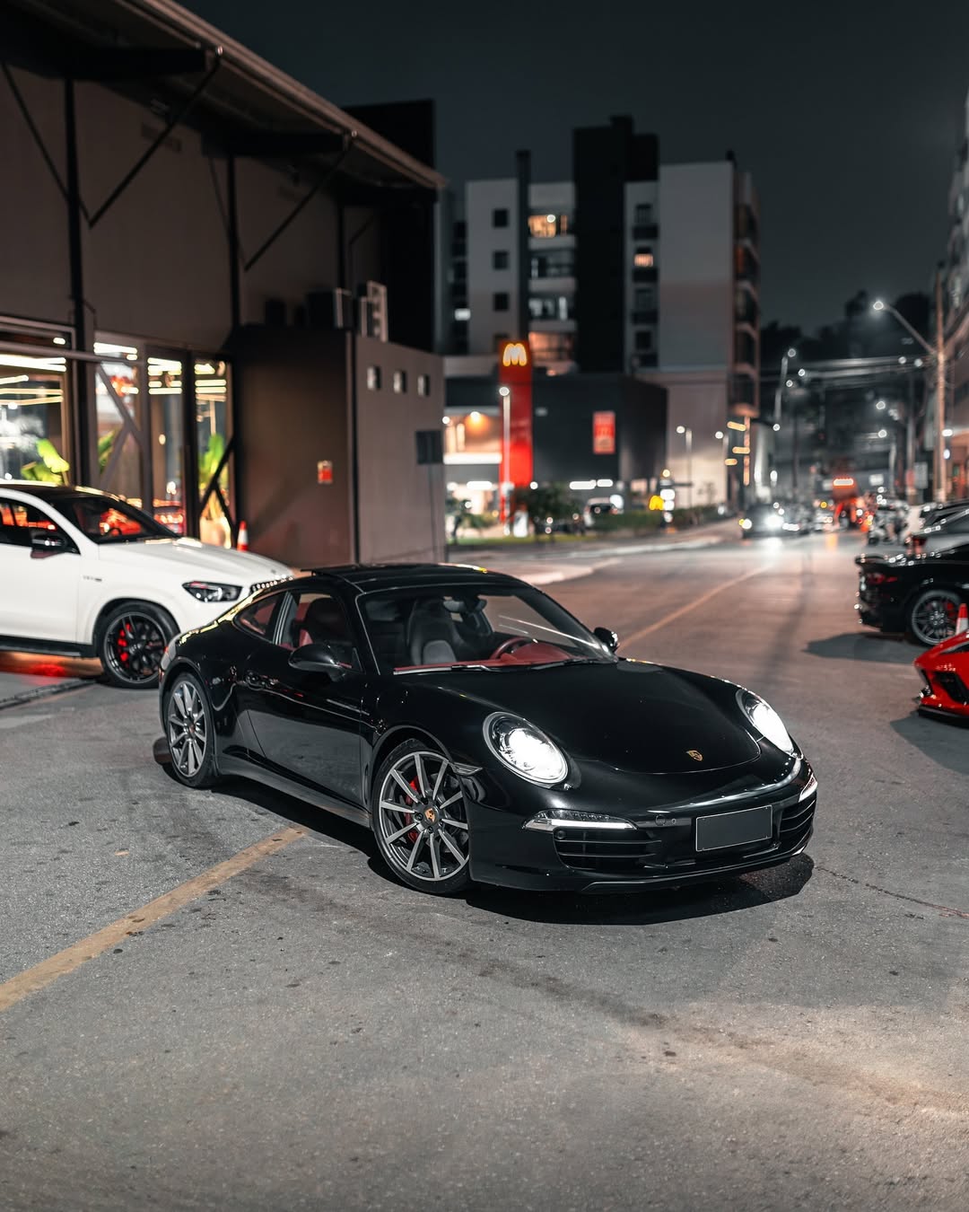 PORSCHE 911 CARRERA S - Imagem 18