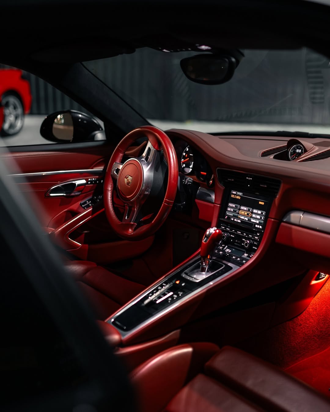 PORSCHE 911 CARRERA S - Imagem 8