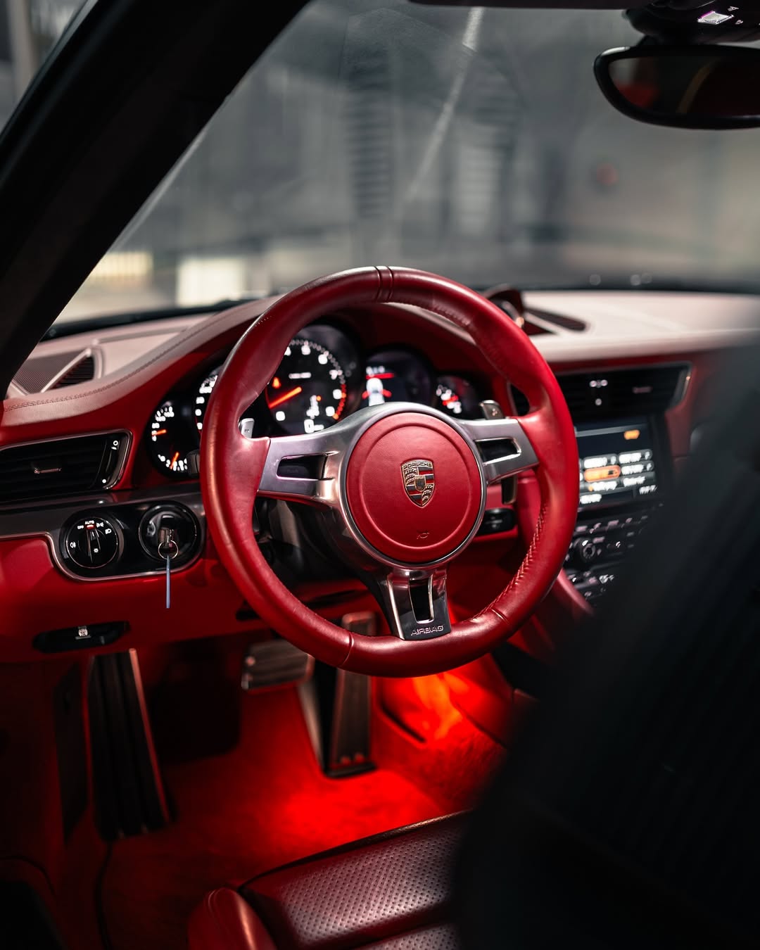 PORSCHE 911 CARRERA S - Imagem 9