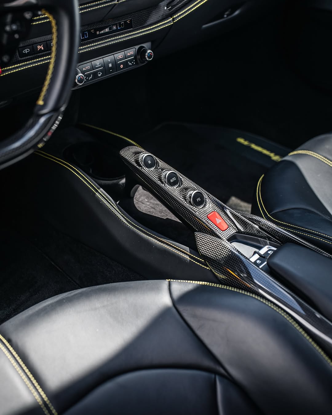 FERRARI F8 TRIBUTO - Imagem 19
