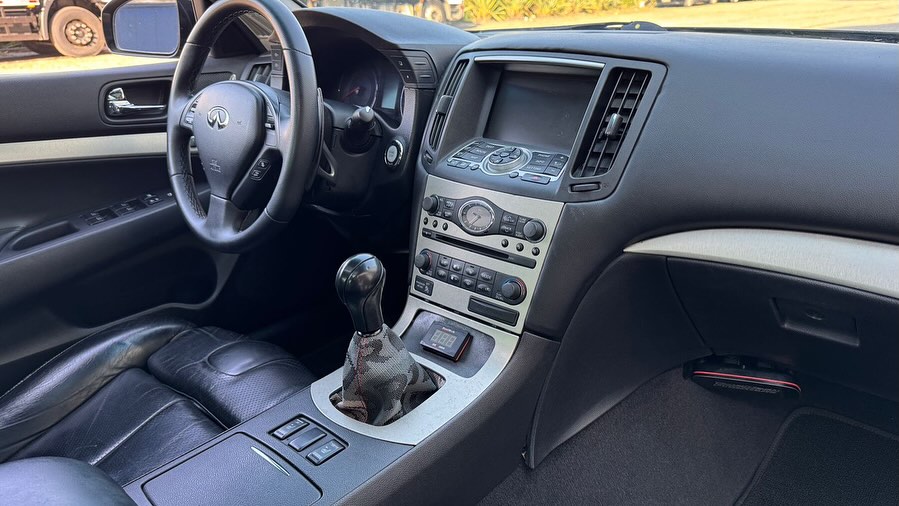INFINITI G35 G35S SEDAN - Imagem 9
