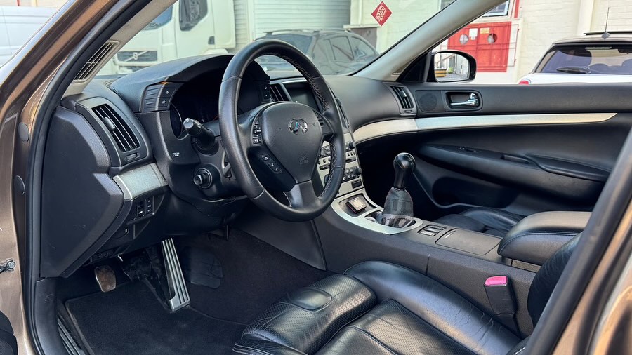 INFINITI G35 G35S SEDAN - Imagem 10