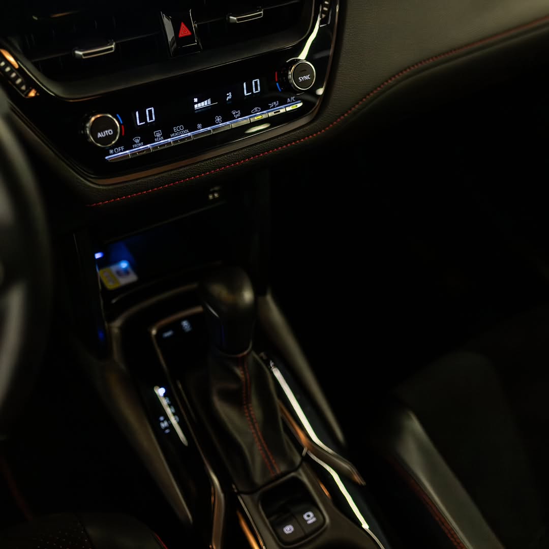 TOYOTA COROLLA CROSS GR SPORT - Imagem 5