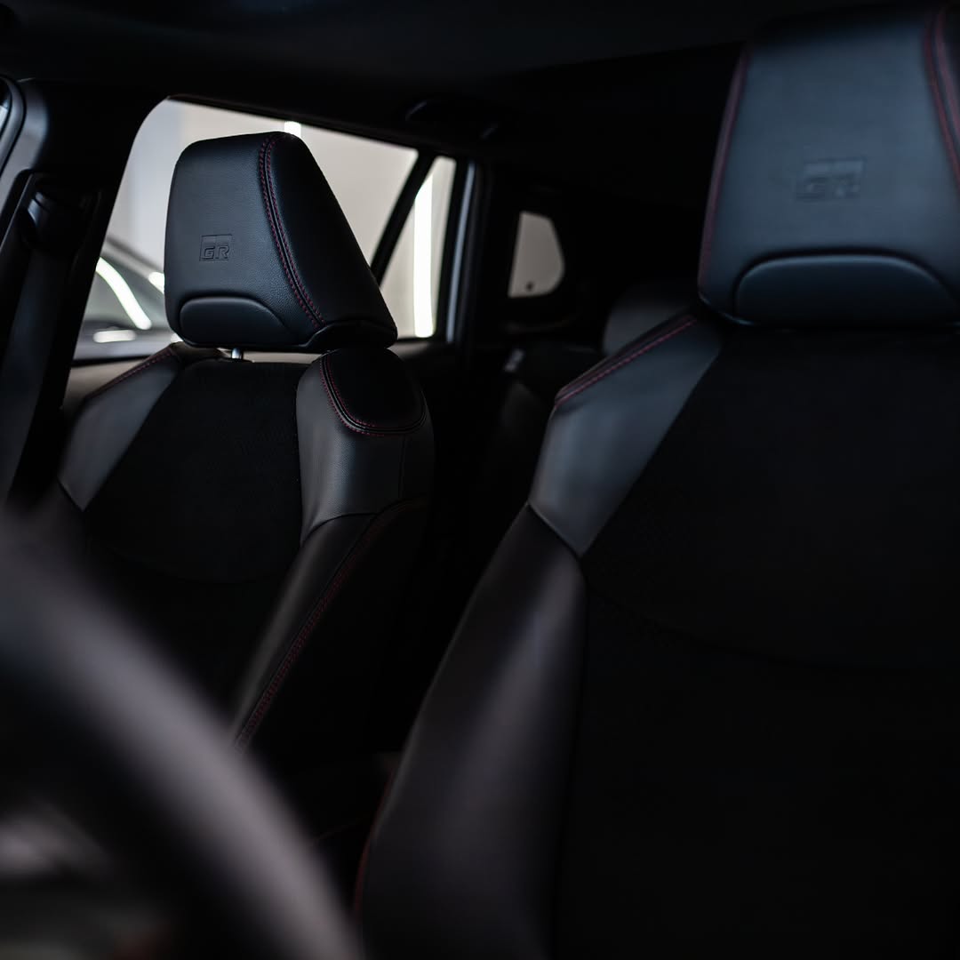 TOYOTA COROLLA CROSS GR SPORT - Imagem 6