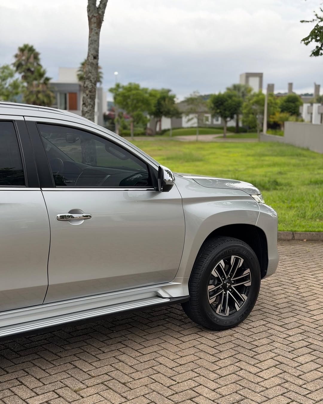 MITSUBISHI PAJERO SPORT HPE-S - Imagem 4