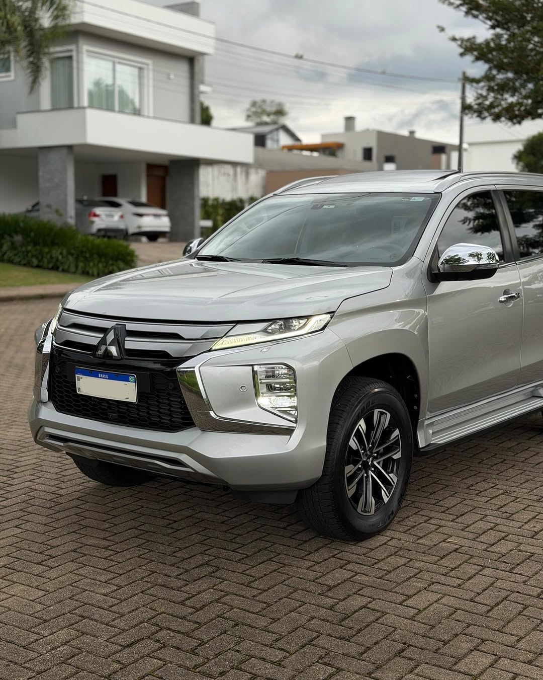 MITSUBISHI PAJERO SPORT HPE-S - Imagem 5