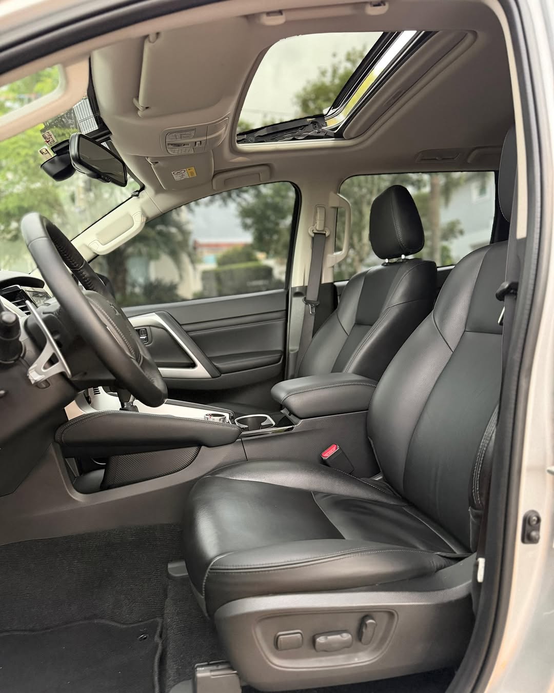 MITSUBISHI PAJERO SPORT HPE-S - Imagem 8