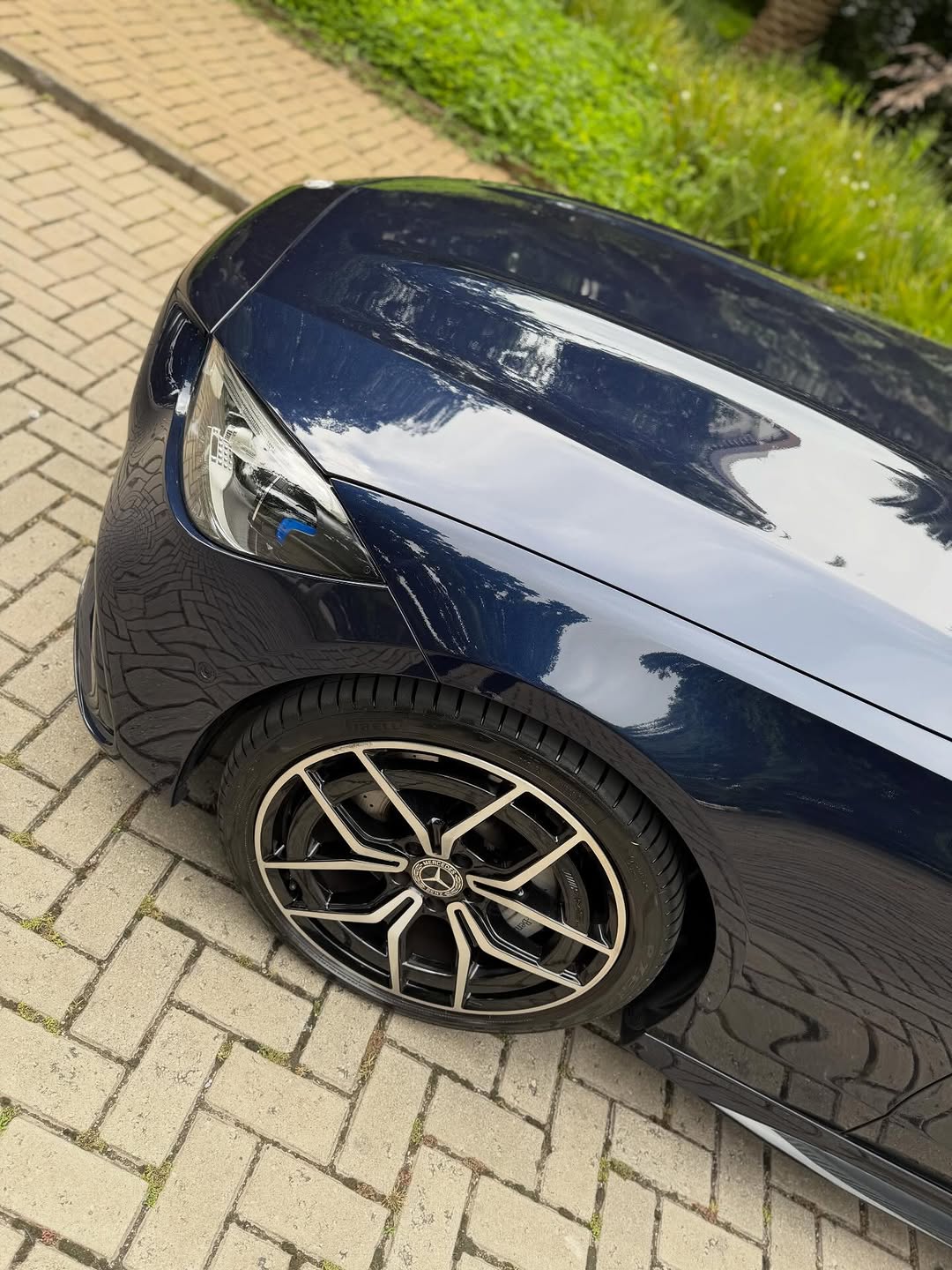 MERCEDES-BENZ C300 EQBOOST HÍBRIDO AMGLINE - Imagem 7