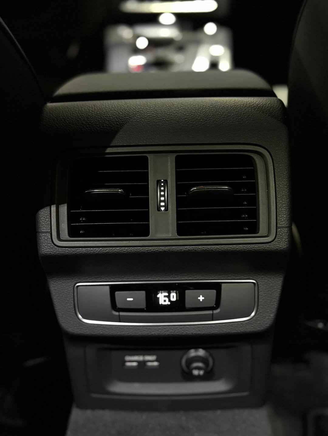 AUDI Q5 PERFORMANCE QUATTRO S TRONIC - Imagem 12