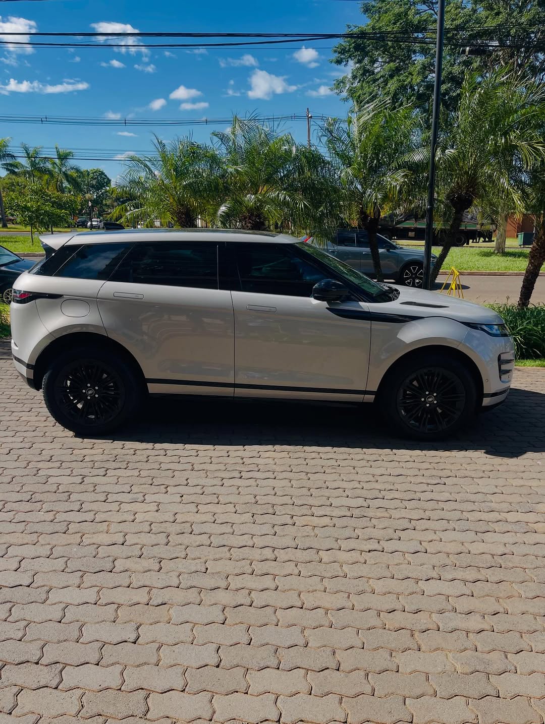 LAND ROVER EVOQUE HSE - Imagem 4