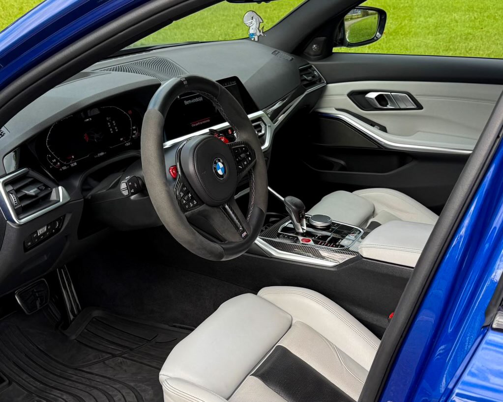 BMW M3 COMPETITION - Imagem 11