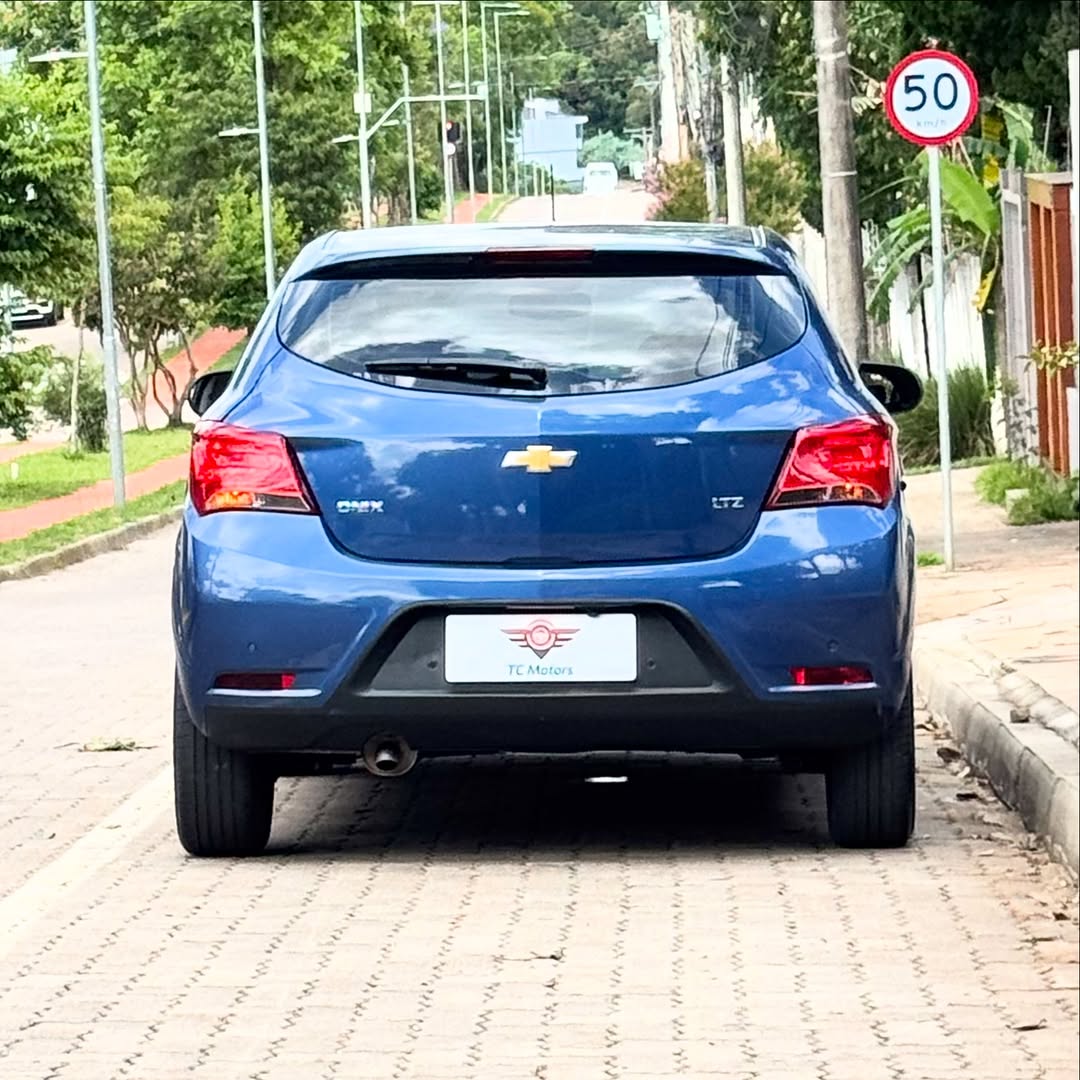 CHEVROLET ONIX LTZ 1.4 AT - Imagem 7