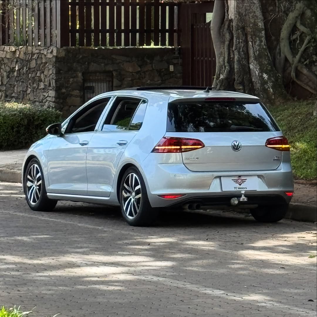 VOLKSWAGEN GOLF HIGHLINE - Imagem 7