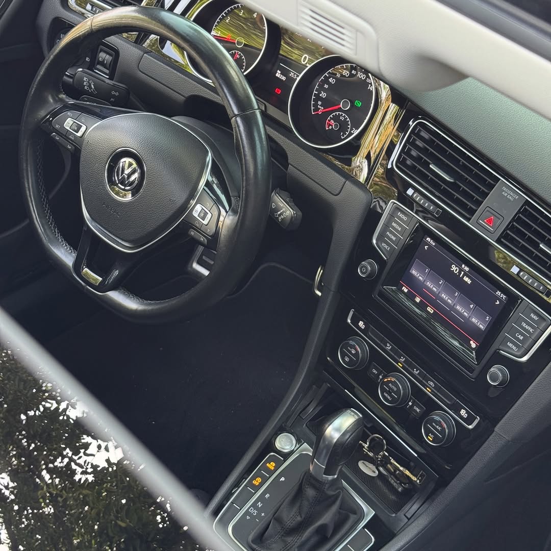 VOLKSWAGEN GOLF HIGHLINE - Imagem 10