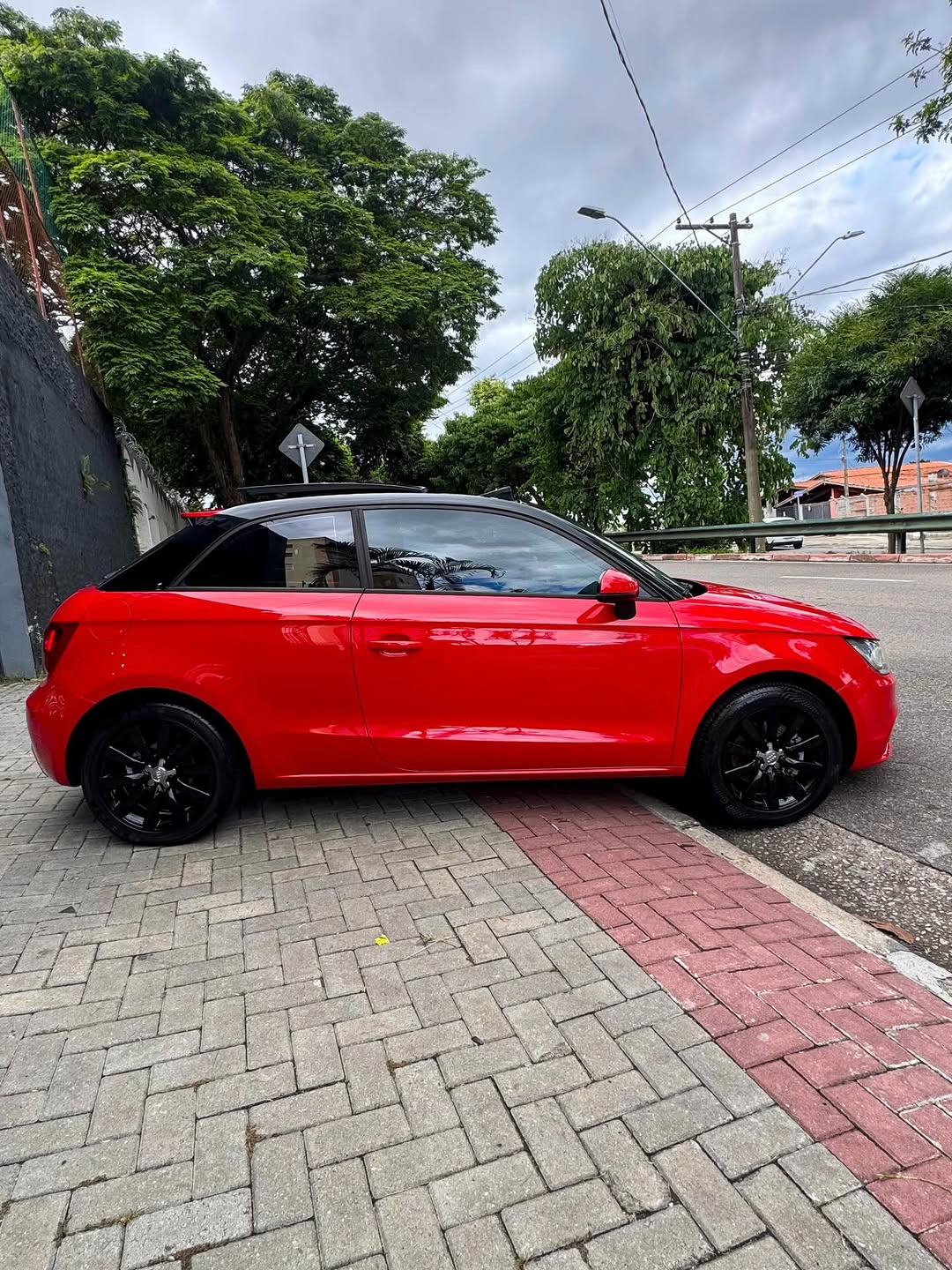 AUDI A1 TFSI S TRONIC - Imagem 4