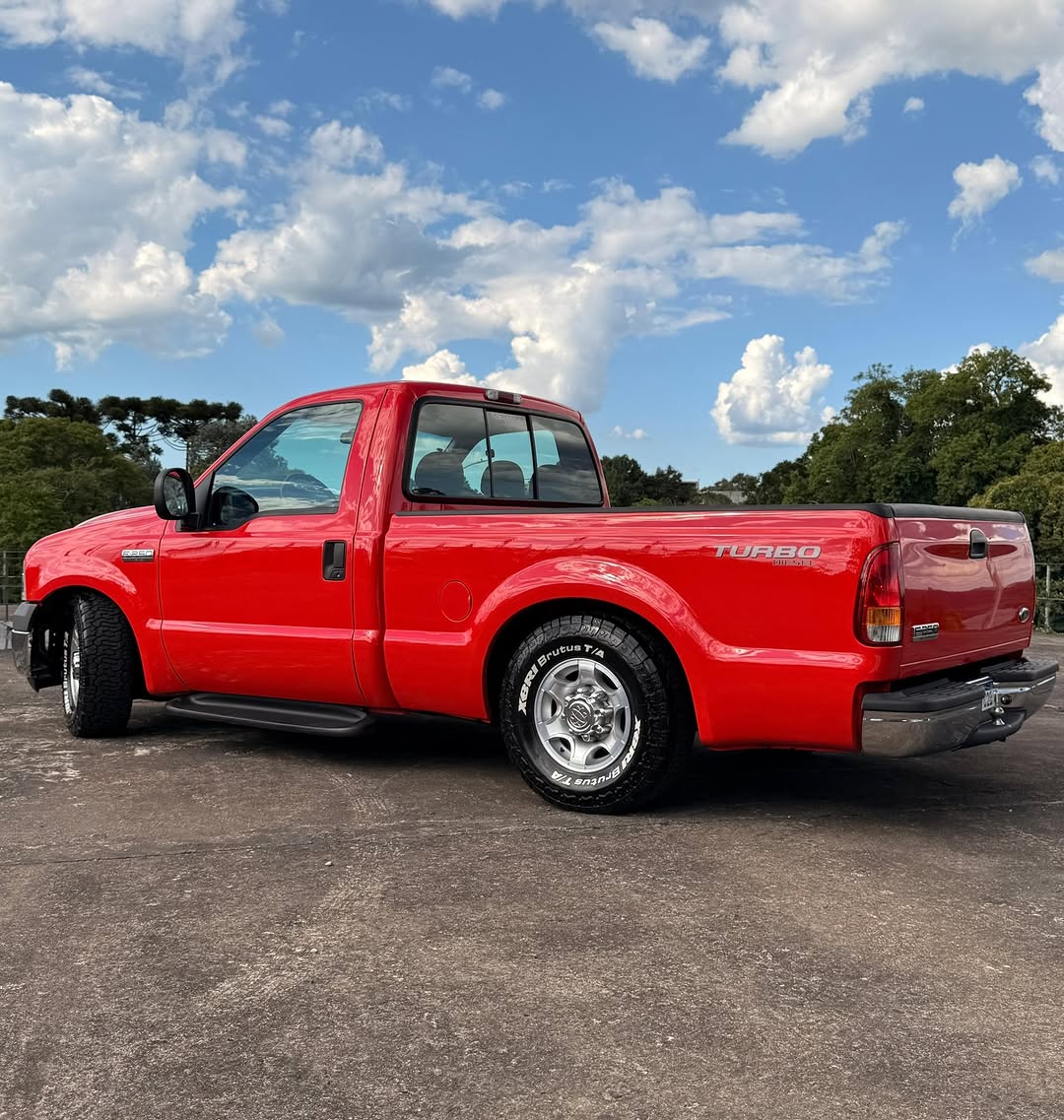 FORD F250 XLT - Imagem 2