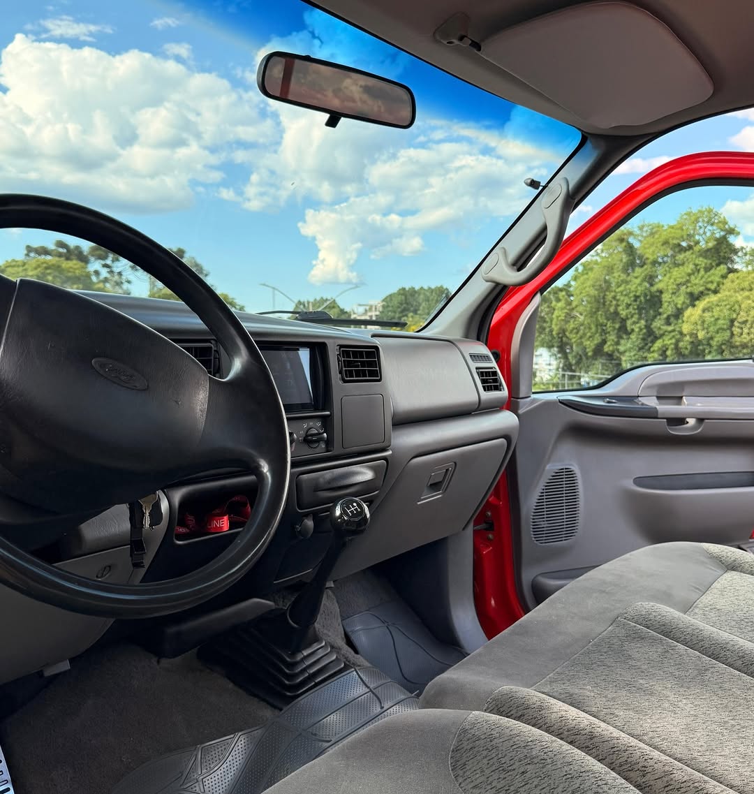 FORD F250 XLT - Imagem 9