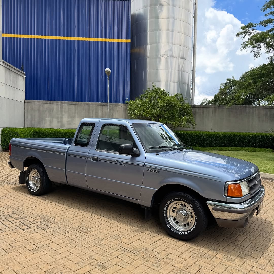 FORD RANGER STX - Imagem 4