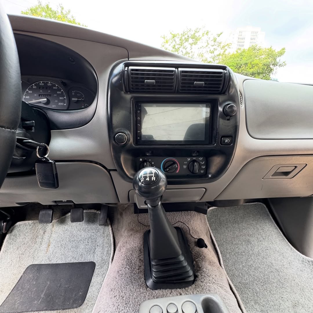 FORD RANGER STX - Imagem 9