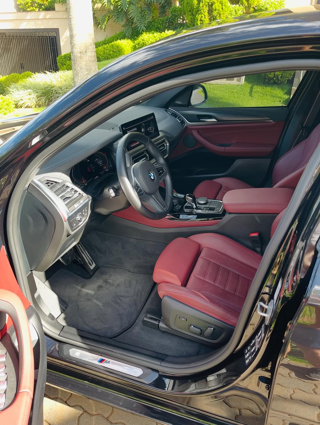 BMW X4 XDRIVE20I - Imagem 14