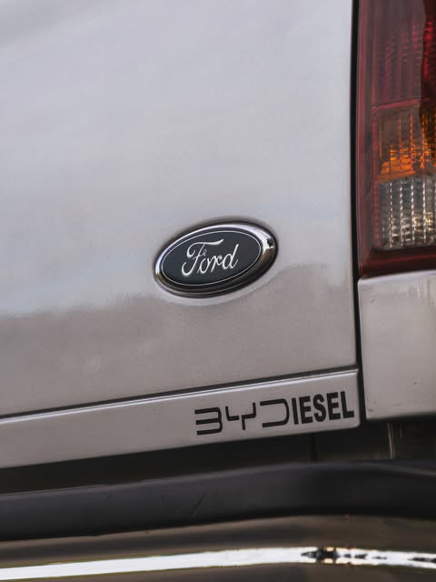 FORD F-250 XLT-L - Imagem 10