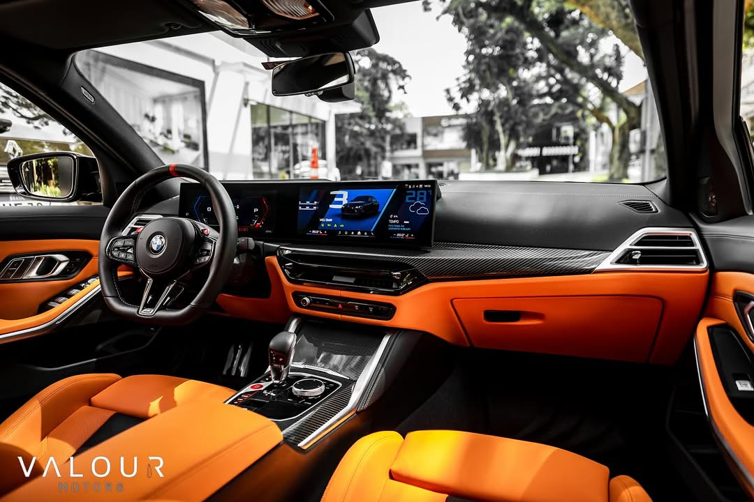 BMW M3 COMPETITION - Imagem 16