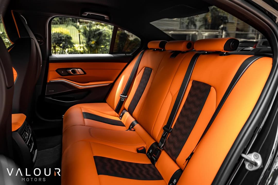 BMW M3 COMPETITION - Imagem 19