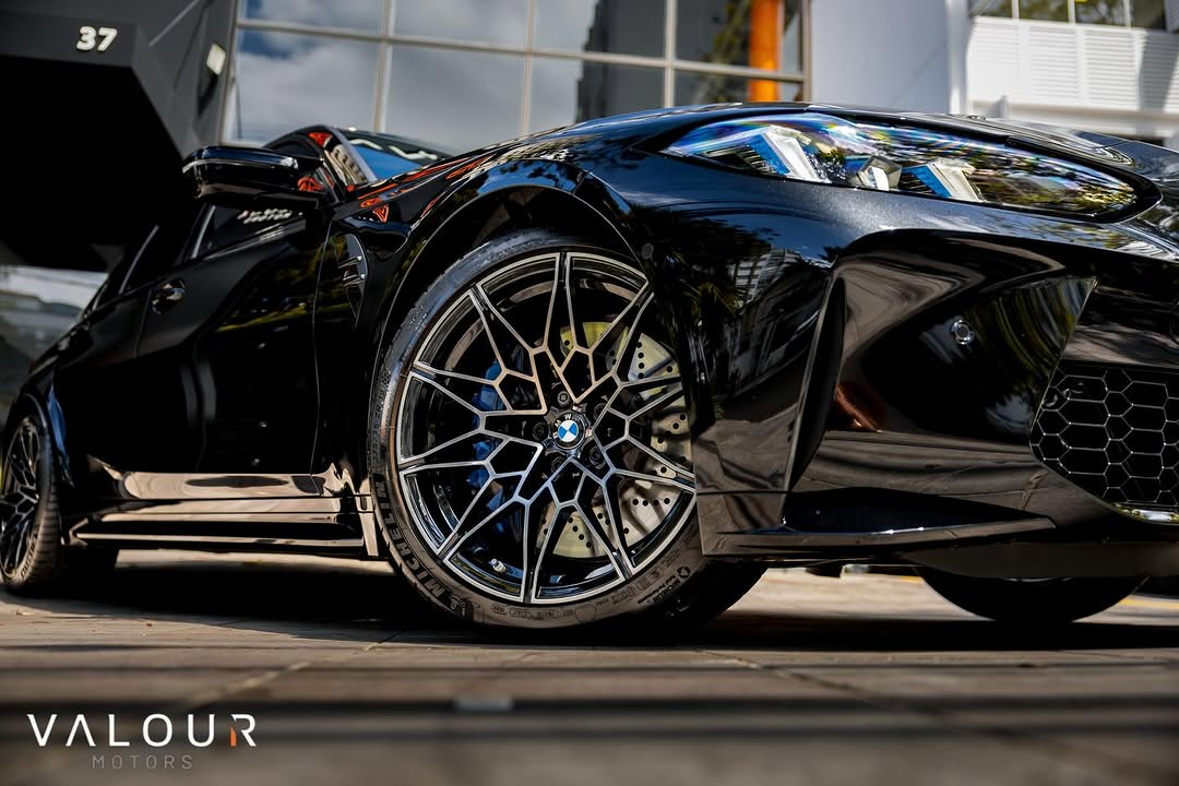 BMW M3 COMPETITION - Imagem 3