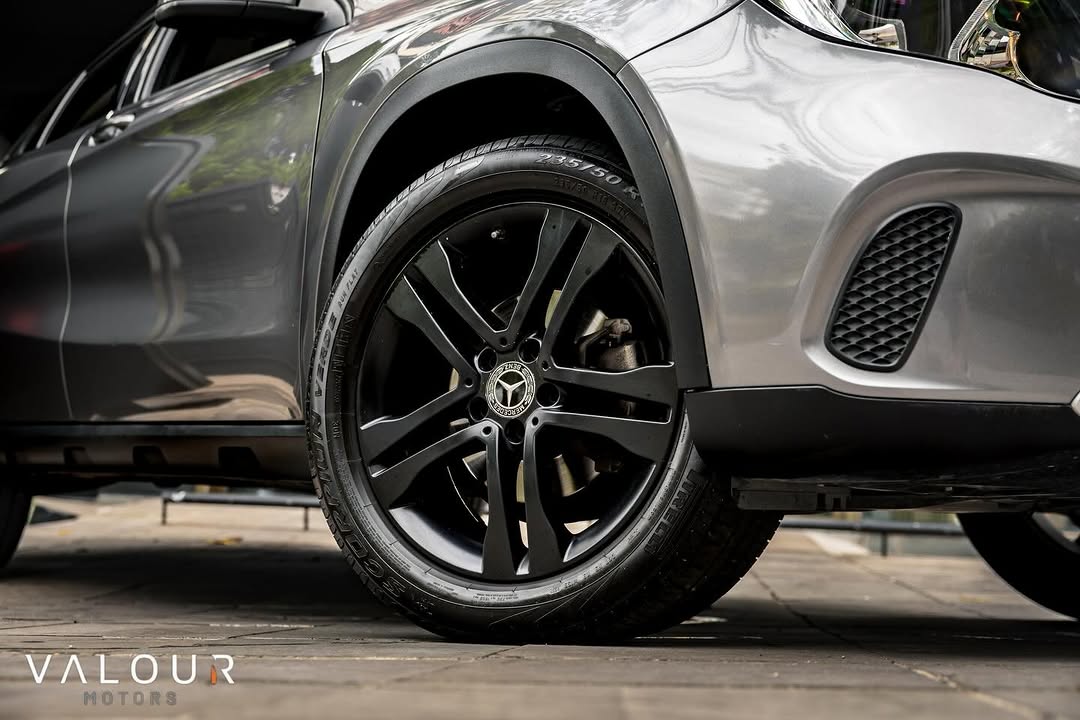 MERCEDES-BENZ GLA200 - Imagem 3