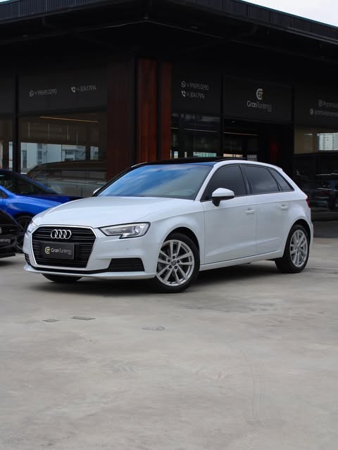 AUDI A3 SPORTBACK PRESTIGE PLUS - Imagem 1