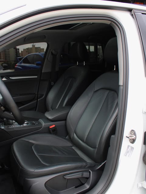 AUDI A3 SPORTBACK PRESTIGE PLUS - Imagem 4