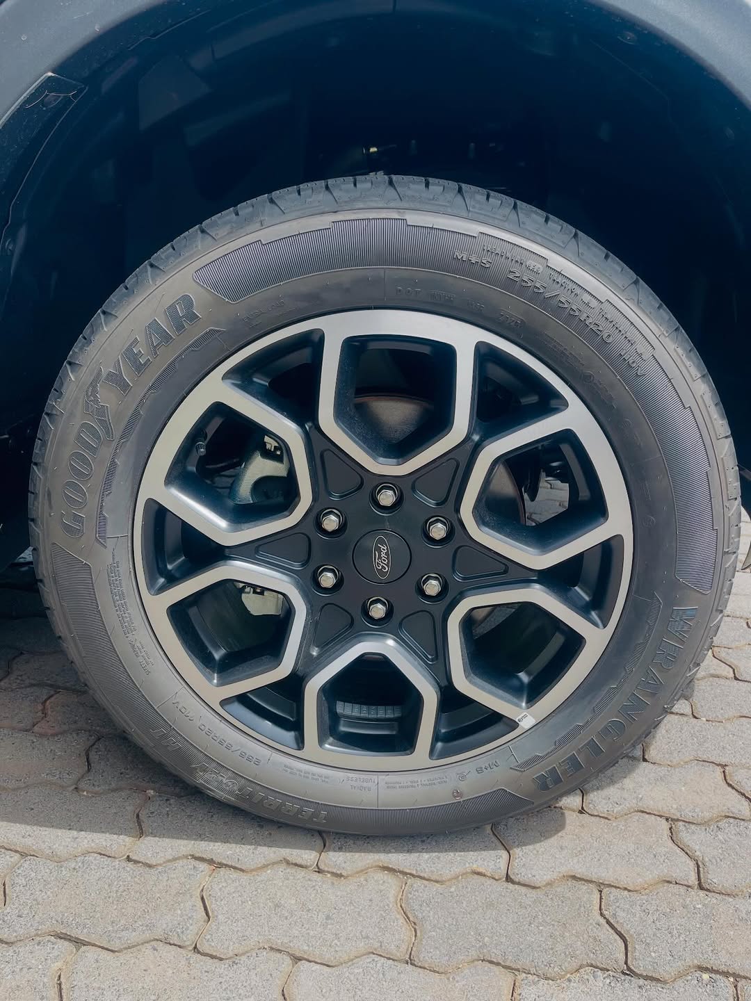 FORD RANGER LIMITED PLUS - Imagem 11