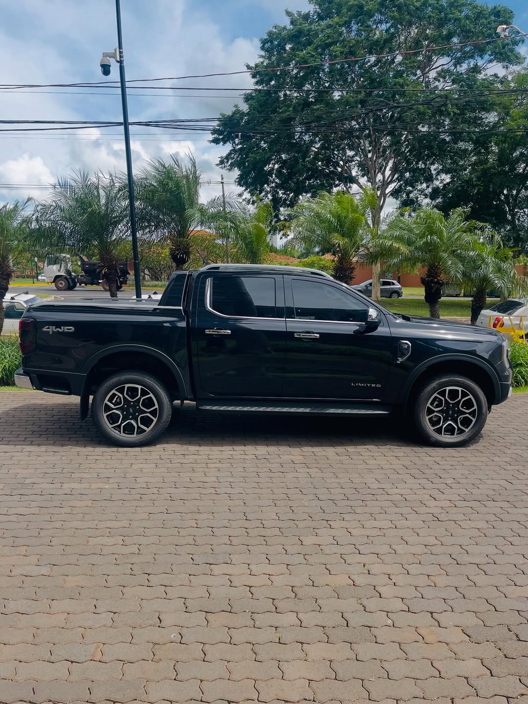 FORD RANGER LIMITED PLUS - Imagem 4