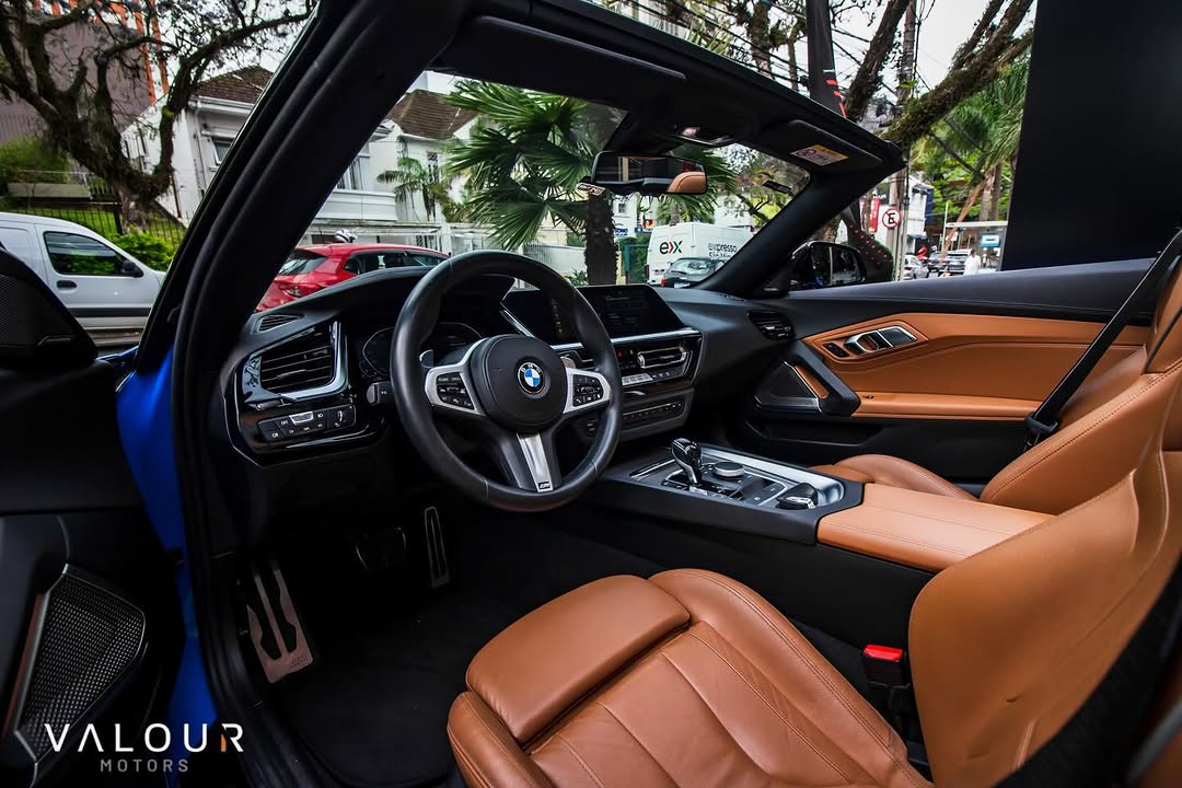 BMW Z4 - Imagem 12
