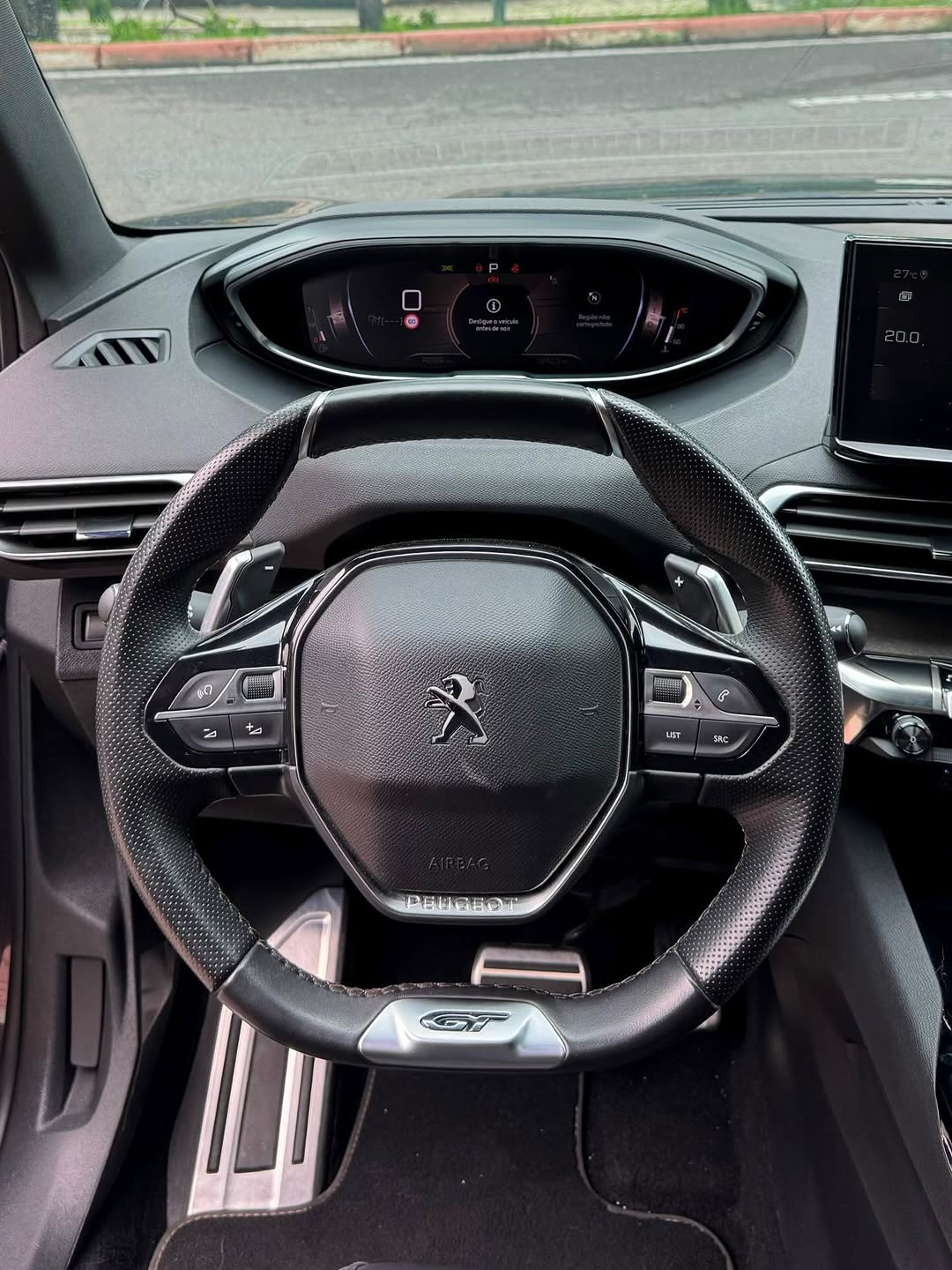PEUGEOT 3008 GT PACK - Imagem 11
