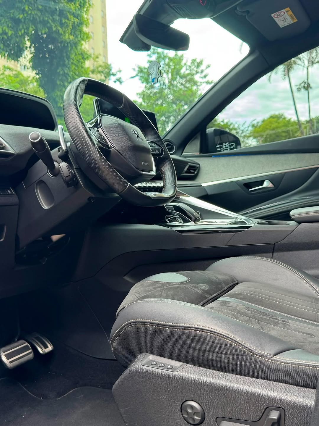 PEUGEOT 3008 GT PACK - Imagem 9