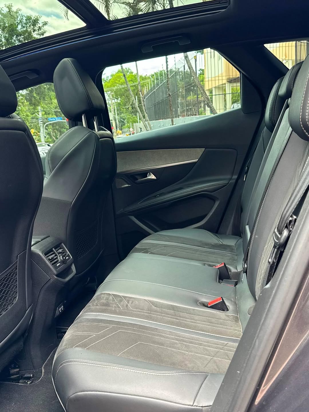 PEUGEOT 3008 GT PACK - Imagem 10