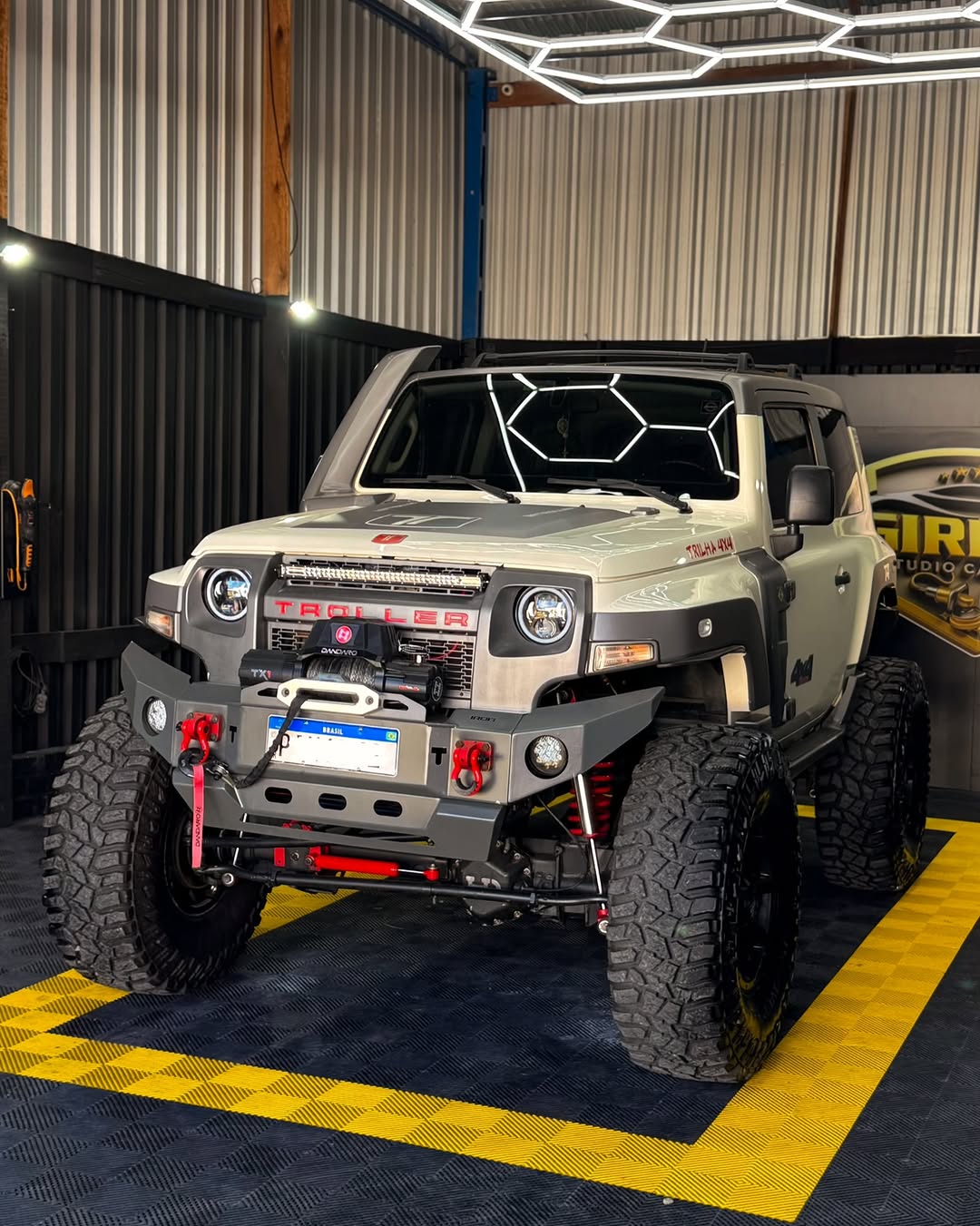 TROLLER T4 XLT - Imagem 2
