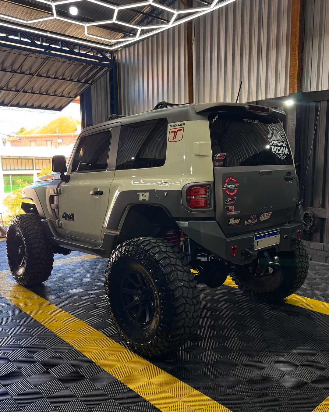 TROLLER T4 XLT - Imagem 5