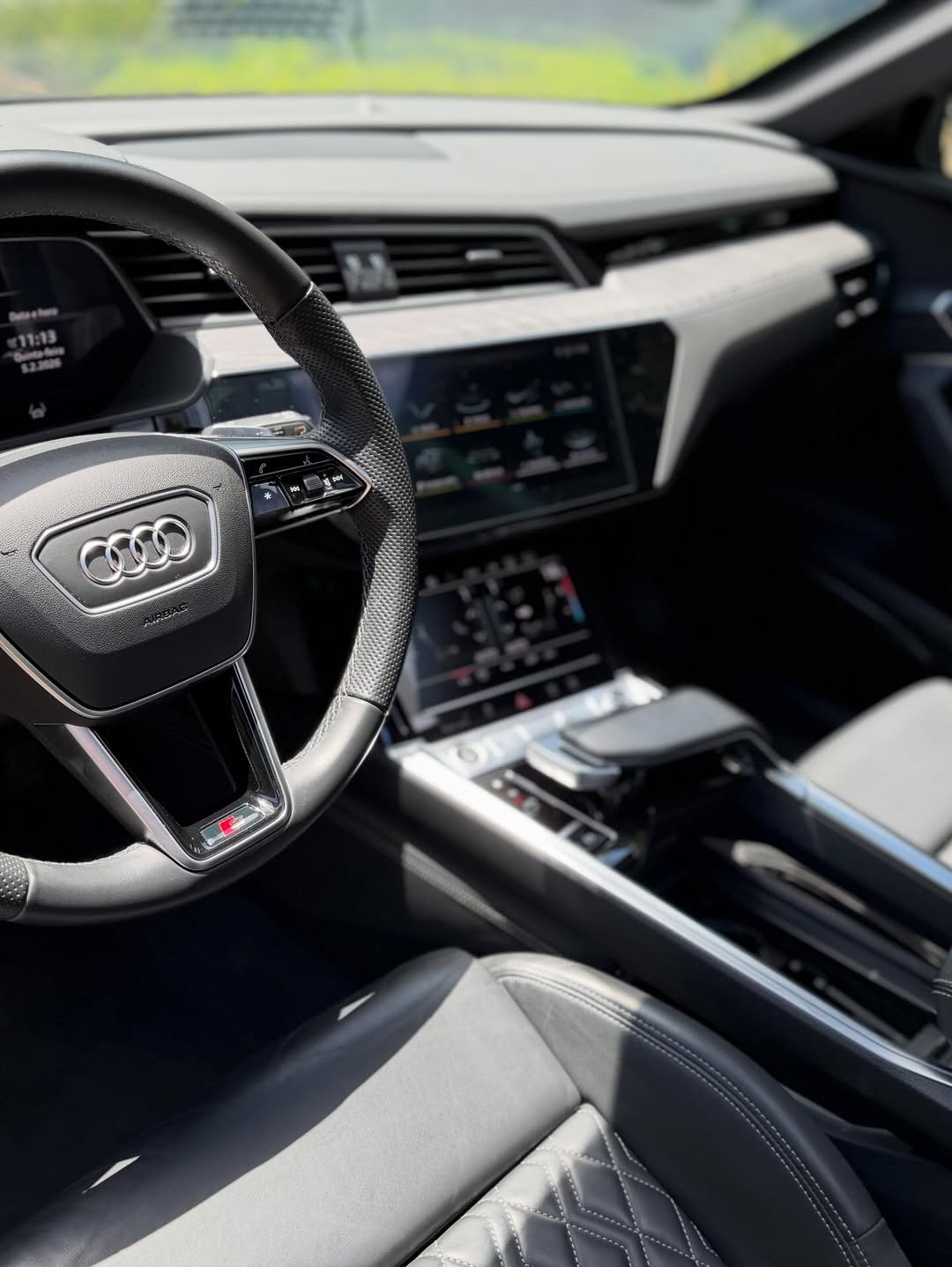 AUDI E-TRON PERFORMANCE BLACK QUATTRO - Imagem 8