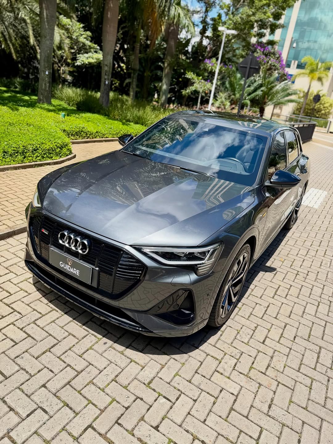 AUDI E-TRON PERFORMANCE BLACK QUATTRO - Imagem 10