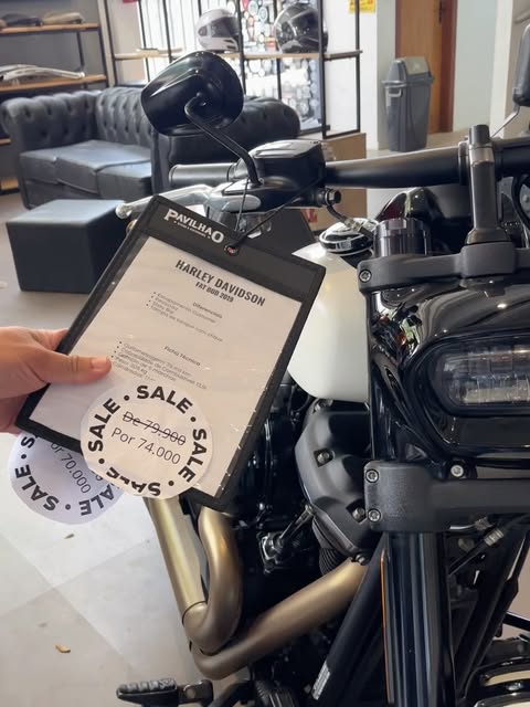 HARLEY-DAVIDSON FAT BOB - Imagem 1