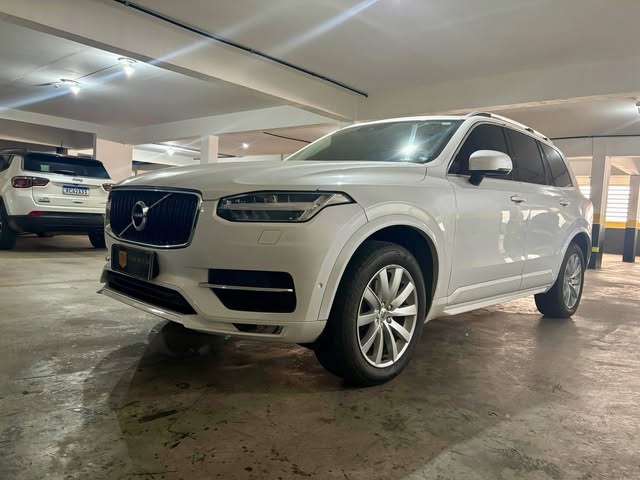 VOLVO XC90 MOMENTUM T6 - Imagem 1
