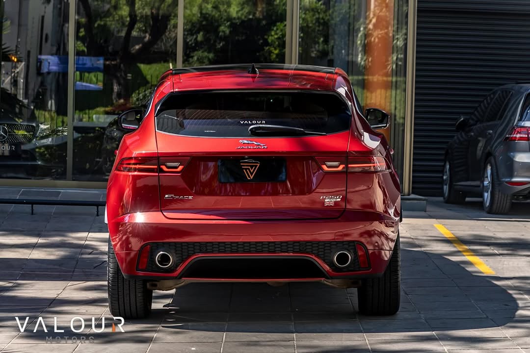 JAGUAR E-PACE - Imagem 12