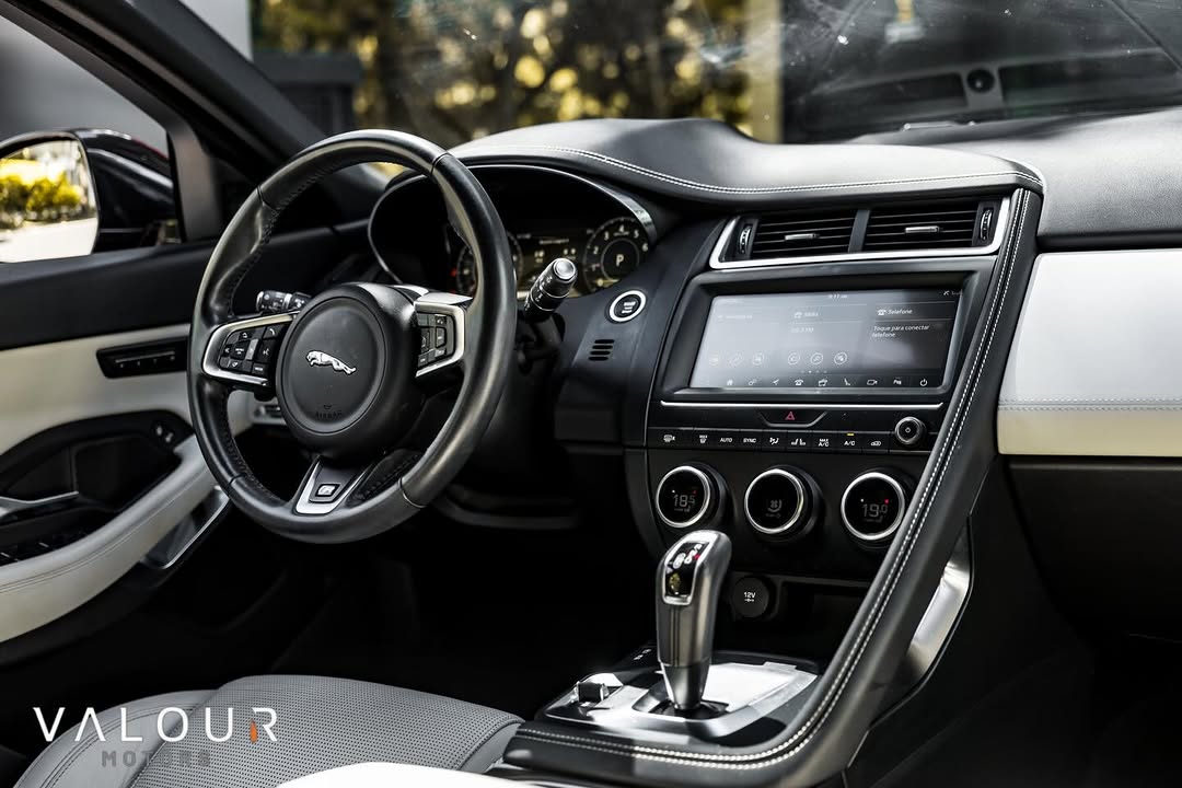 JAGUAR E-PACE - Imagem 13