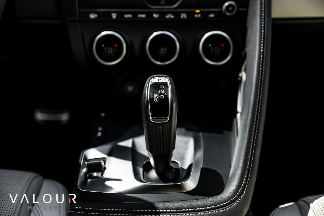 JAGUAR E-PACE - Imagem 16
