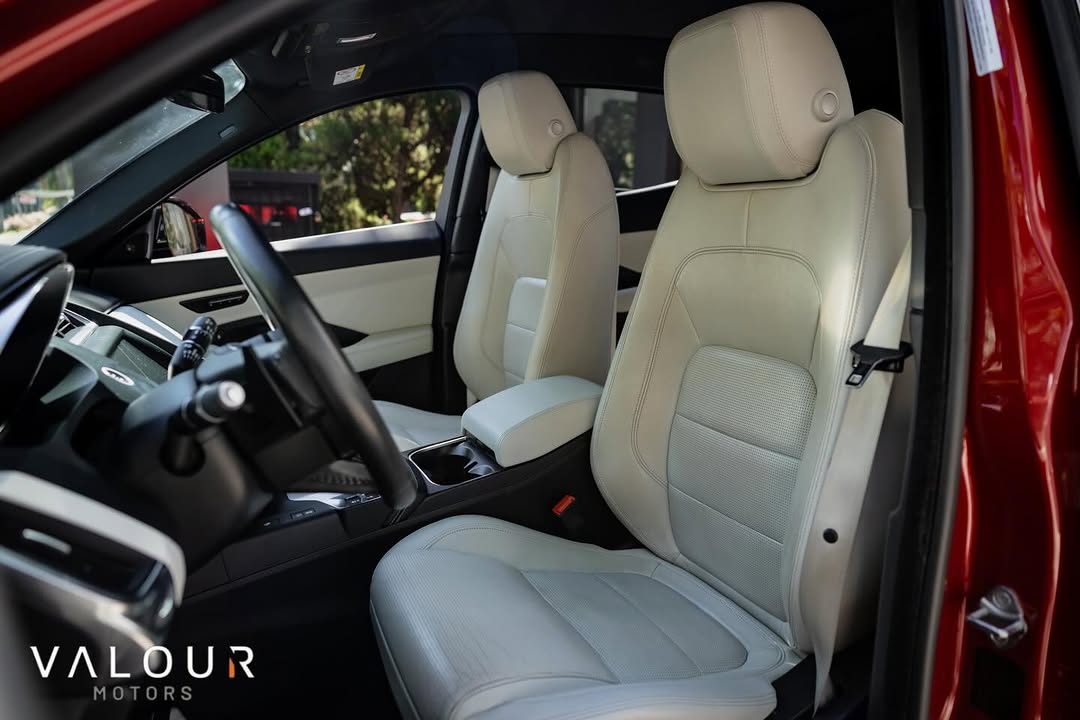 JAGUAR E-PACE - Imagem 19