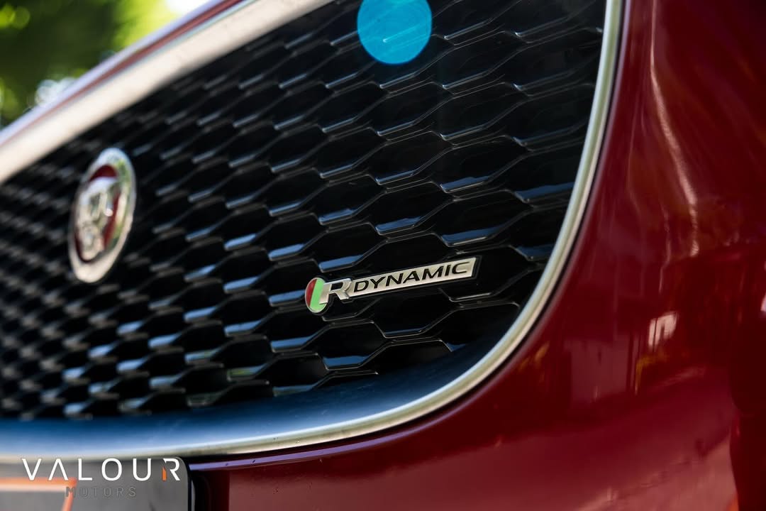 JAGUAR E-PACE - Imagem 5
