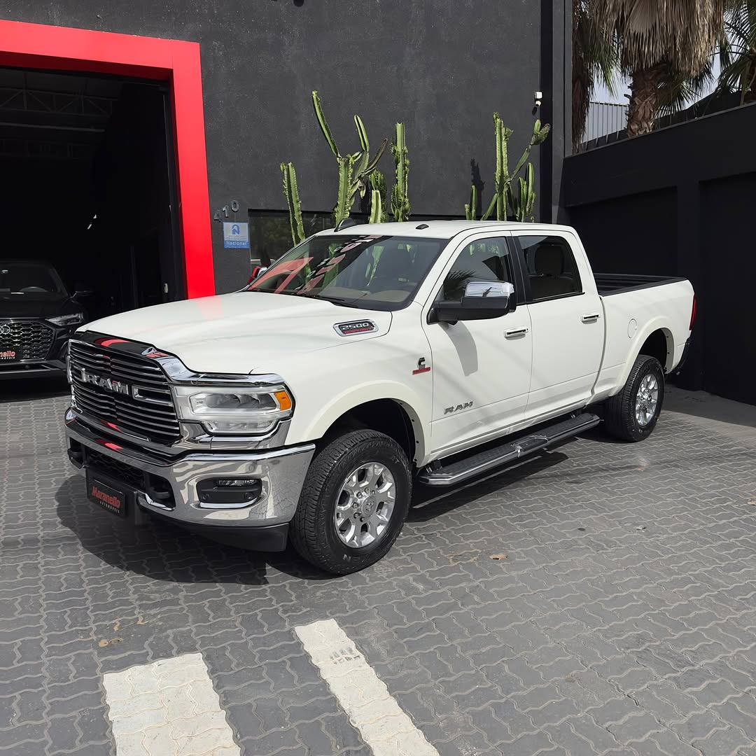 RAM 2500 LARAMIE - Imagem 1