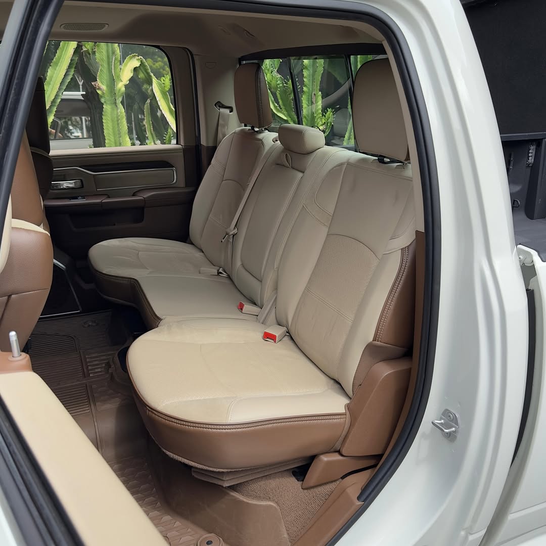 RAM 2500 LARAMIE - Imagem 9